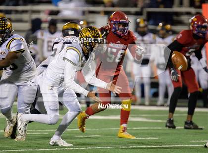 Thumbnail 1 in Jeannette vs. Farrell (PIAA Class A Semifinal) photogallery.