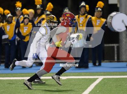 Thumbnail 2 in Jeannette vs. Farrell (PIAA Class A Semifinal) photogallery.