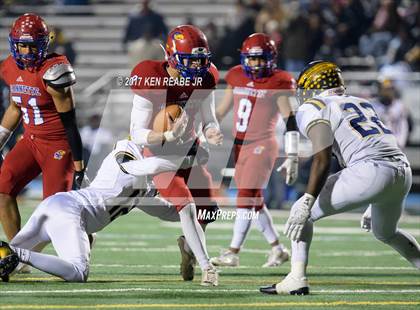 Thumbnail 1 in Jeannette vs. Farrell (PIAA Class A Semifinal) photogallery.