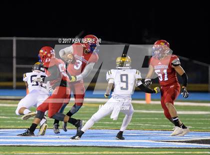 Thumbnail 1 in Jeannette vs. Farrell (PIAA Class A Semifinal) photogallery.