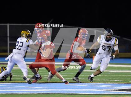 Thumbnail 3 in Jeannette vs. Farrell (PIAA Class A Semifinal) photogallery.