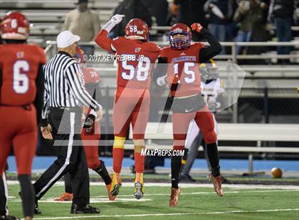 Thumbnail 2 in Jeannette vs. Farrell (PIAA Class A Semifinal) photogallery.