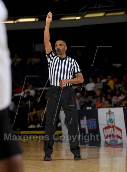 Thumbnail 1 in JW North vs. Villa Park (CIF SS D2AA Final) photogallery.