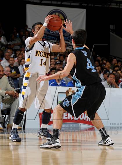 Thumbnail 2 in JW North vs. Villa Park (CIF SS D2AA Final) photogallery.