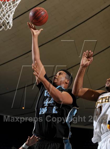 Thumbnail 1 in JW North vs. Villa Park (CIF SS D2AA Final) photogallery.