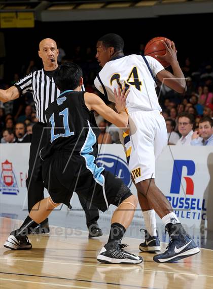 Thumbnail 1 in JW North vs. Villa Park (CIF SS D2AA Final) photogallery.