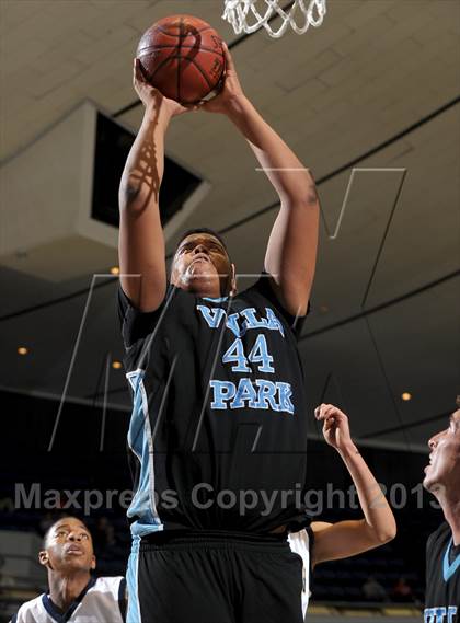 Thumbnail 3 in JW North vs. Villa Park (CIF SS D2AA Final) photogallery.