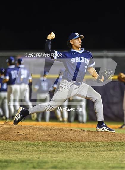 Thumbnail 3 in Newsome @ Lennard photogallery.