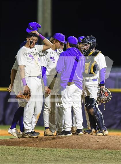 Thumbnail 2 in Newsome @ Lennard photogallery.