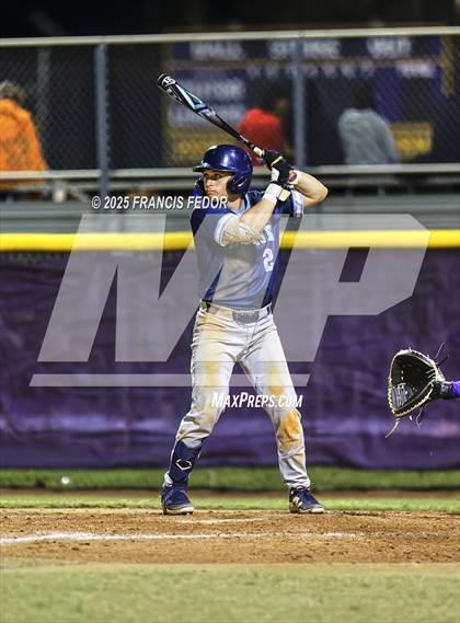 Thumbnail 1 in Newsome @ Lennard photogallery.