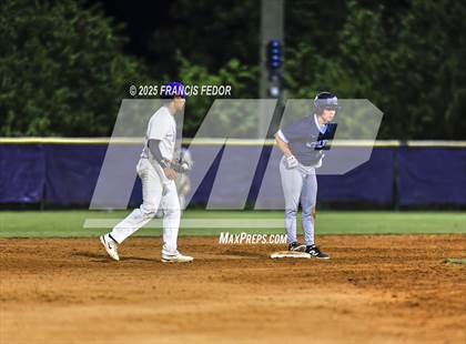 Thumbnail 3 in Newsome @ Lennard photogallery.