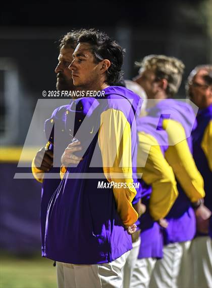 Thumbnail 3 in Newsome @ Lennard photogallery.