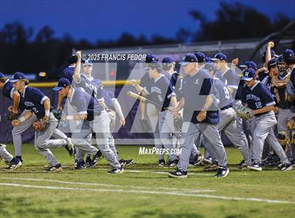 Thumbnail 3 in Newsome @ Lennard photogallery.