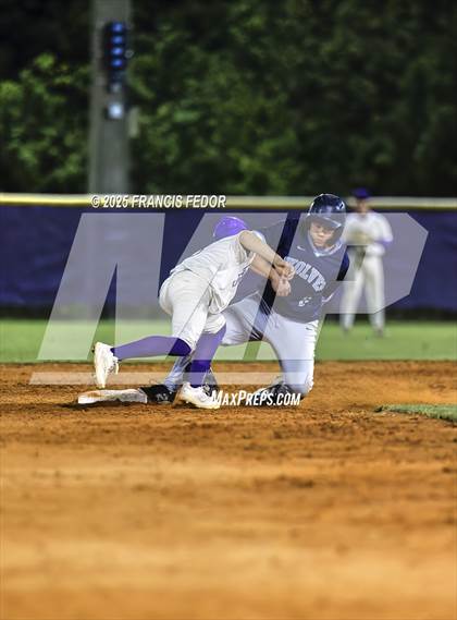 Thumbnail 3 in Newsome @ Lennard photogallery.