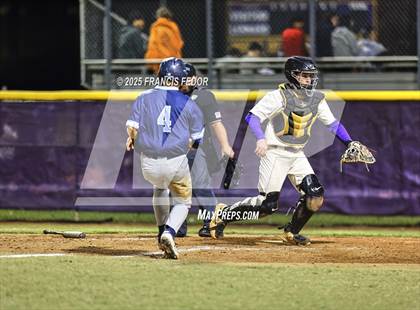 Thumbnail 3 in Newsome @ Lennard photogallery.