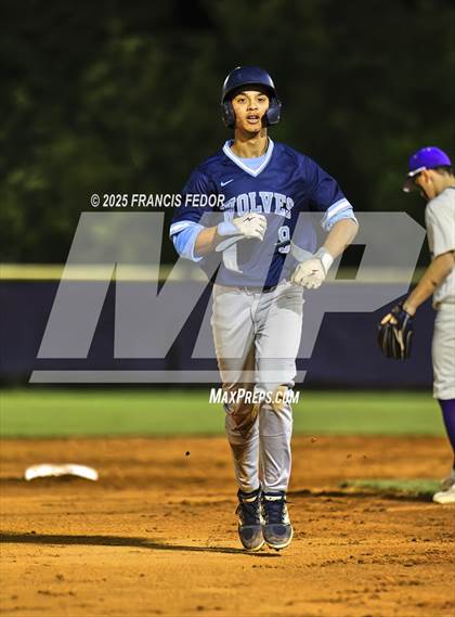 Thumbnail 3 in Newsome @ Lennard photogallery.