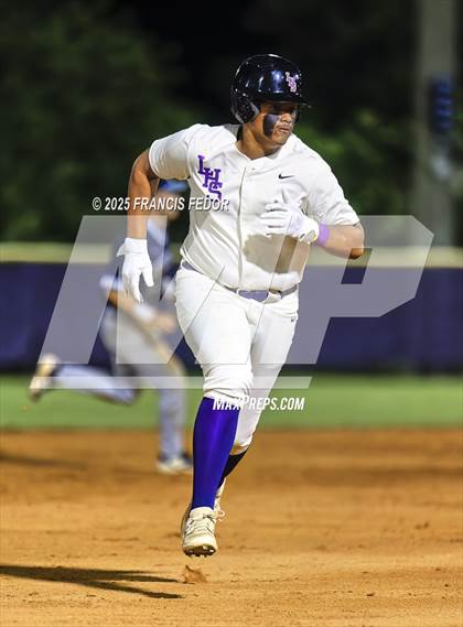 Thumbnail 2 in Newsome @ Lennard photogallery.