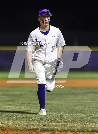 Thumbnail 3 in Newsome @ Lennard photogallery.