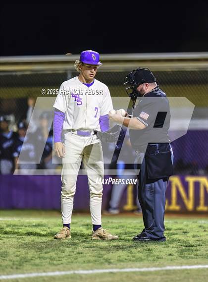 Thumbnail 2 in Newsome @ Lennard photogallery.