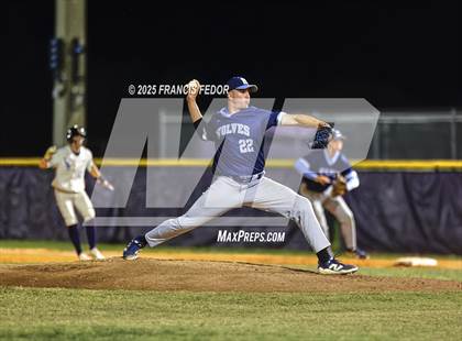 Thumbnail 3 in Newsome @ Lennard photogallery.