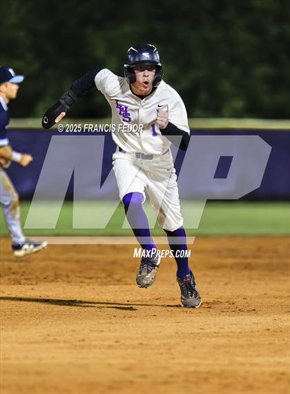 Thumbnail 2 in Newsome @ Lennard photogallery.