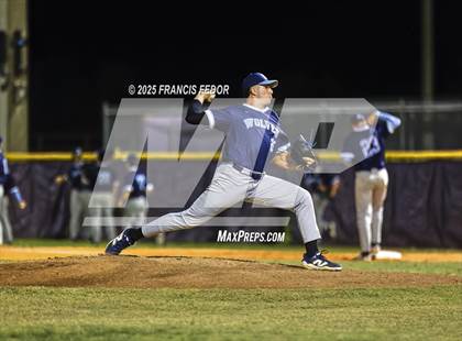 Thumbnail 2 in Newsome @ Lennard photogallery.