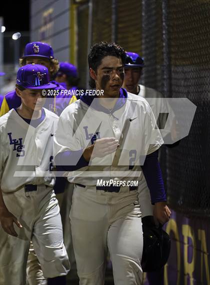 Thumbnail 3 in Newsome @ Lennard photogallery.