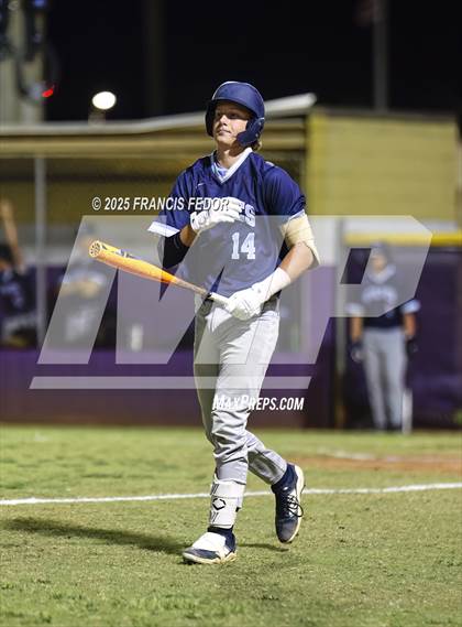 Thumbnail 3 in Newsome @ Lennard photogallery.