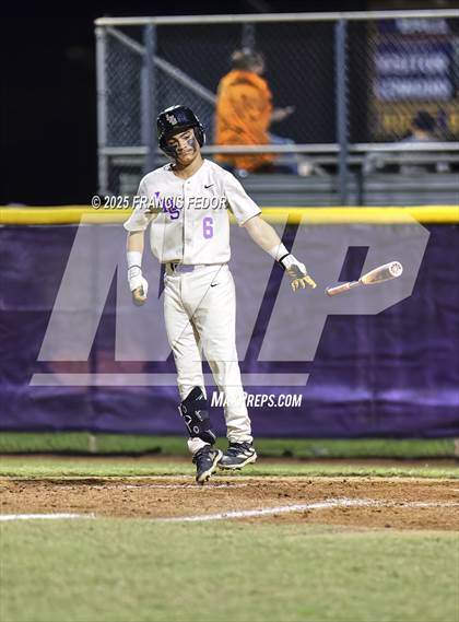 Thumbnail 2 in Newsome @ Lennard photogallery.
