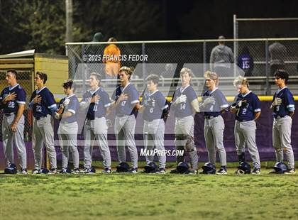 Thumbnail 1 in Newsome @ Lennard photogallery.