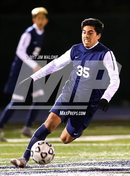 Thumbnail 2 in Lincoln vs. Watsonville (CIF CCS D1 Final) photogallery.