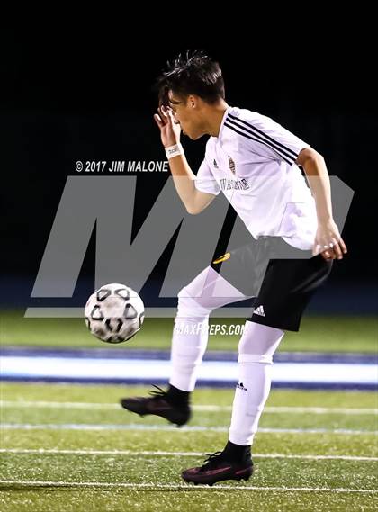 Thumbnail 3 in Lincoln vs. Watsonville (CIF CCS D1 Final) photogallery.