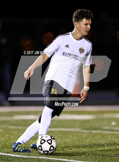 Thumbnail 3 in Lincoln vs. Watsonville (CIF CCS D1 Final) photogallery.