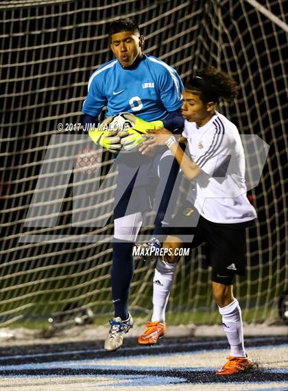 Thumbnail 2 in Lincoln vs. Watsonville (CIF CCS D1 Final) photogallery.