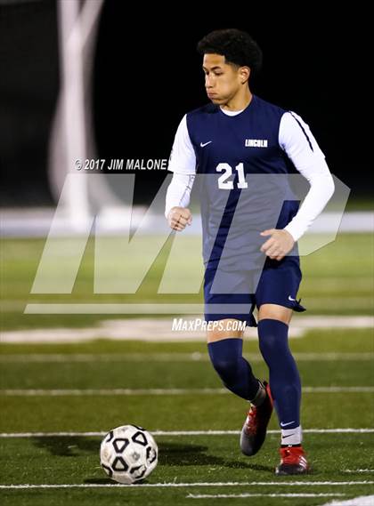 Thumbnail 3 in Lincoln vs. Watsonville (CIF CCS D1 Final) photogallery.