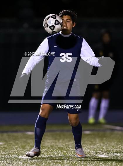 Thumbnail 3 in Lincoln vs. Watsonville (CIF CCS D1 Final) photogallery.