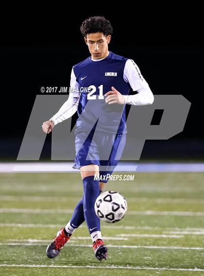 Thumbnail 2 in Lincoln vs. Watsonville (CIF CCS D1 Final) photogallery.