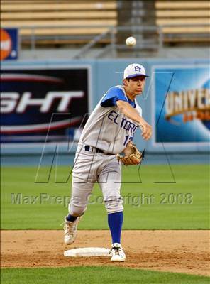 Thumbnail 1 in El Toro vs. Redlands East Valley (CIF SS D2 Final) photogallery.