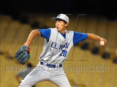 Thumbnail 2 in El Toro vs. Redlands East Valley (CIF SS D2 Final) photogallery.
