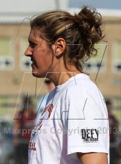 Thumbnail 3 in Cherokee vs Eastern photogallery.