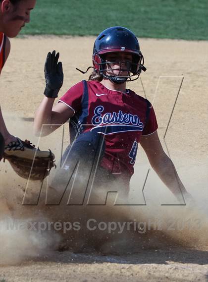 Thumbnail 1 in Cherokee vs Eastern photogallery.