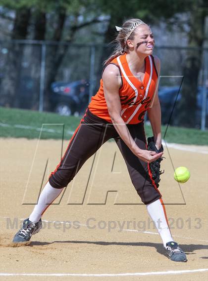 Thumbnail 3 in Cherokee vs Eastern photogallery.