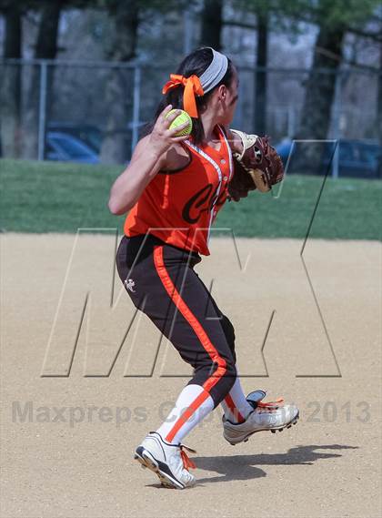Thumbnail 2 in Cherokee vs Eastern photogallery.