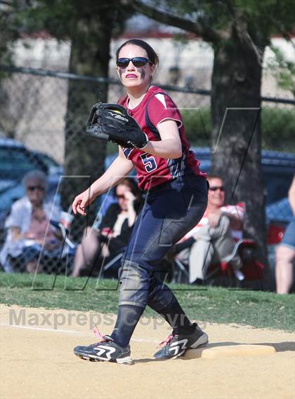 Thumbnail 3 in Cherokee vs Eastern photogallery.