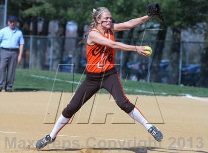 Thumbnail 1 in Cherokee vs Eastern photogallery.