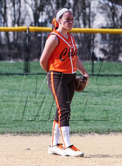 Thumbnail 1 in Cherokee vs Eastern photogallery.
