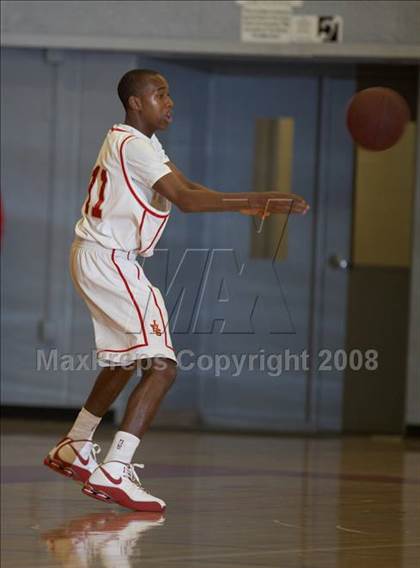 Thumbnail 2 in Jesuit vs. Wood (Cordova Christmas Classic) photogallery.