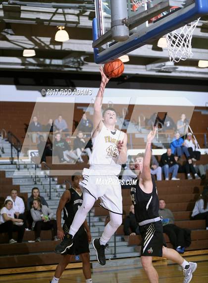 Thumbnail 2 in Fremont vs. Lincoln Southeast (HAC Tournament) photogallery.