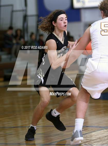 Thumbnail 1 in Fremont vs. Lincoln Southeast (HAC Tournament) photogallery.