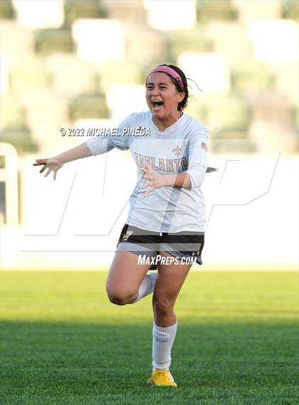 Thumbnail 3 in Adelanto vs Calvary Chapel (CIF SS D5 Wild Card) photogallery.